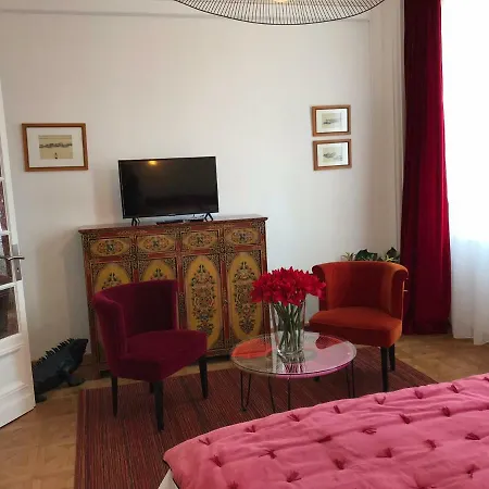 Les Floralies Capucines Appartamento